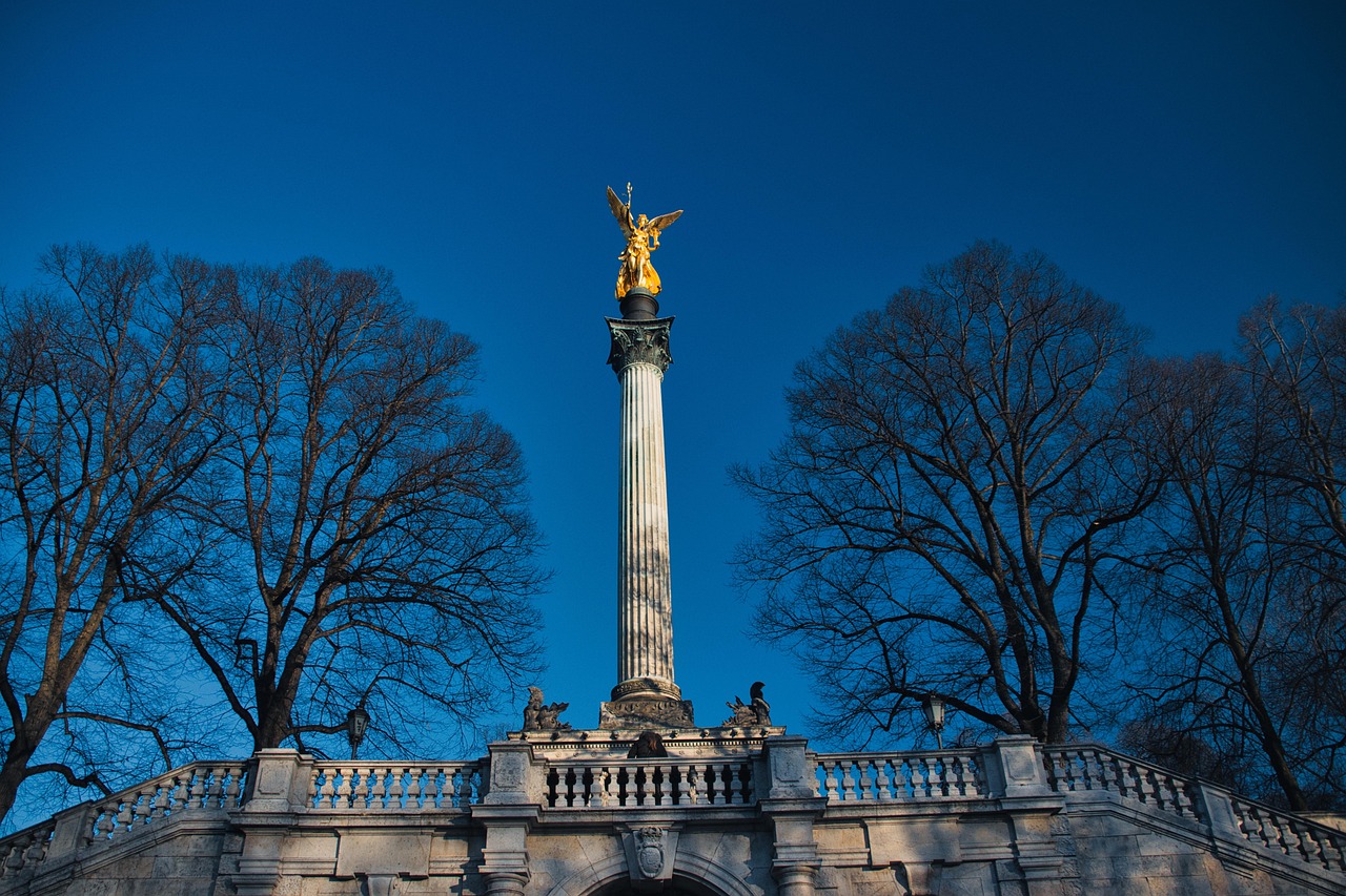 Vue de Ålands statues