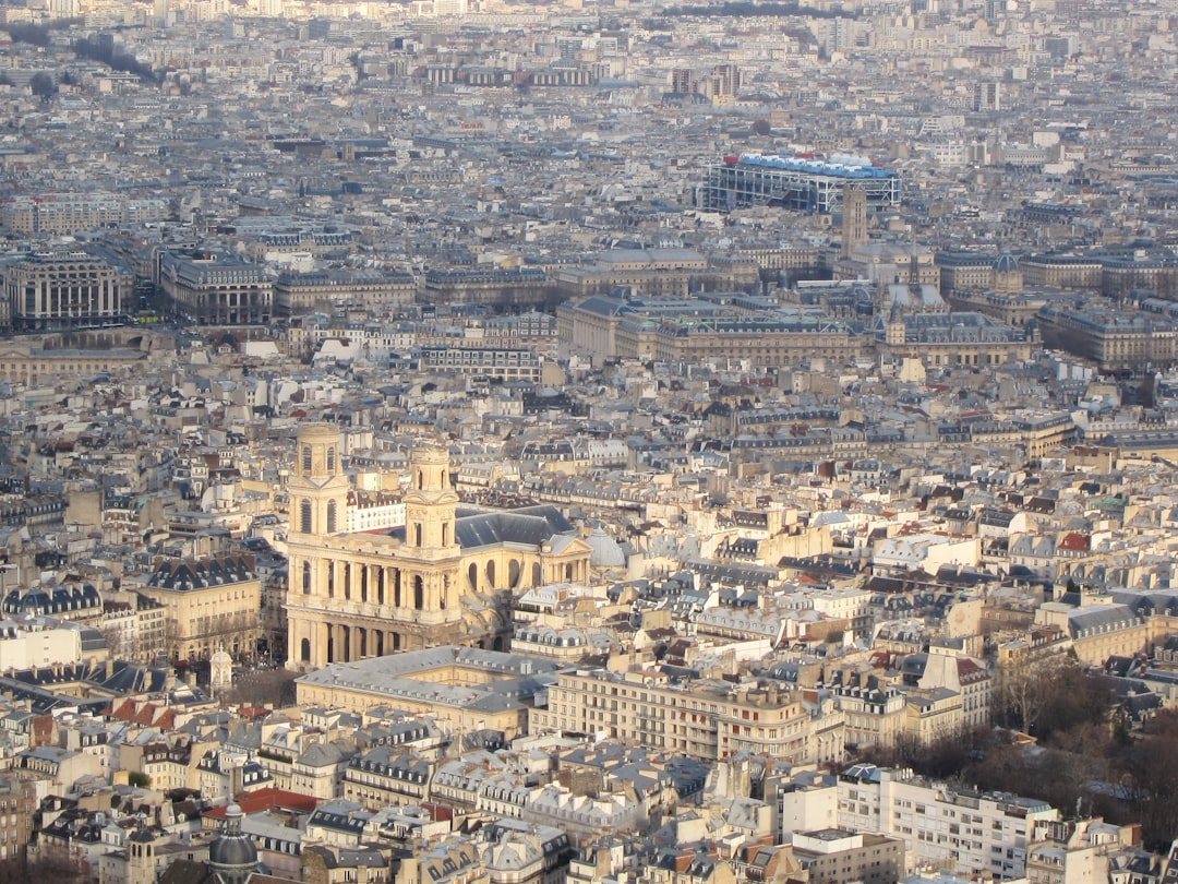 Vue de Saint Sulpice